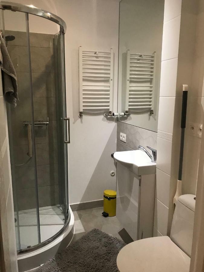 Plac Bankowy Apartment Варшава Екстериор снимка